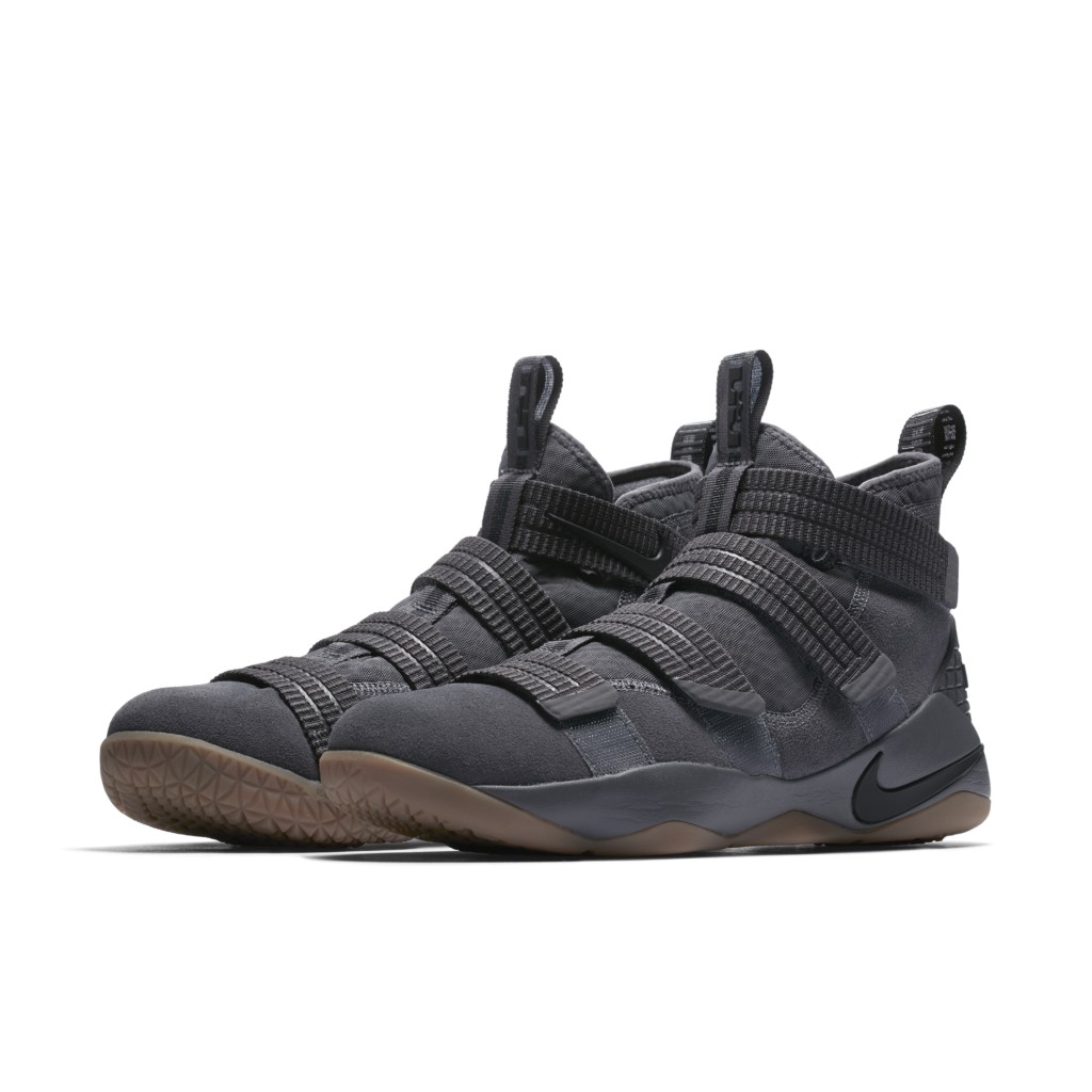 nike-sneaker 897646-003