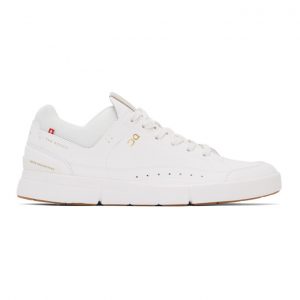 On White The Roger Clubhouse Sneakers (M 48.99438)