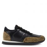 Giuseppe Zanotti Jimi running (IU00031002)