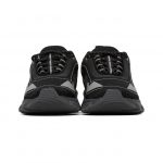 all-in-sneaker ASTRO