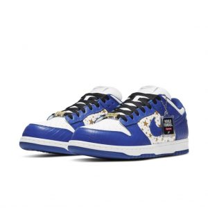 Nike SB Dunk Low Supreme Stars Hyper Royal (2021)