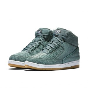 Nike Air Python Hasta