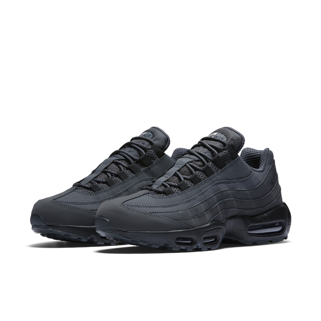 nike-air-max 749766-010