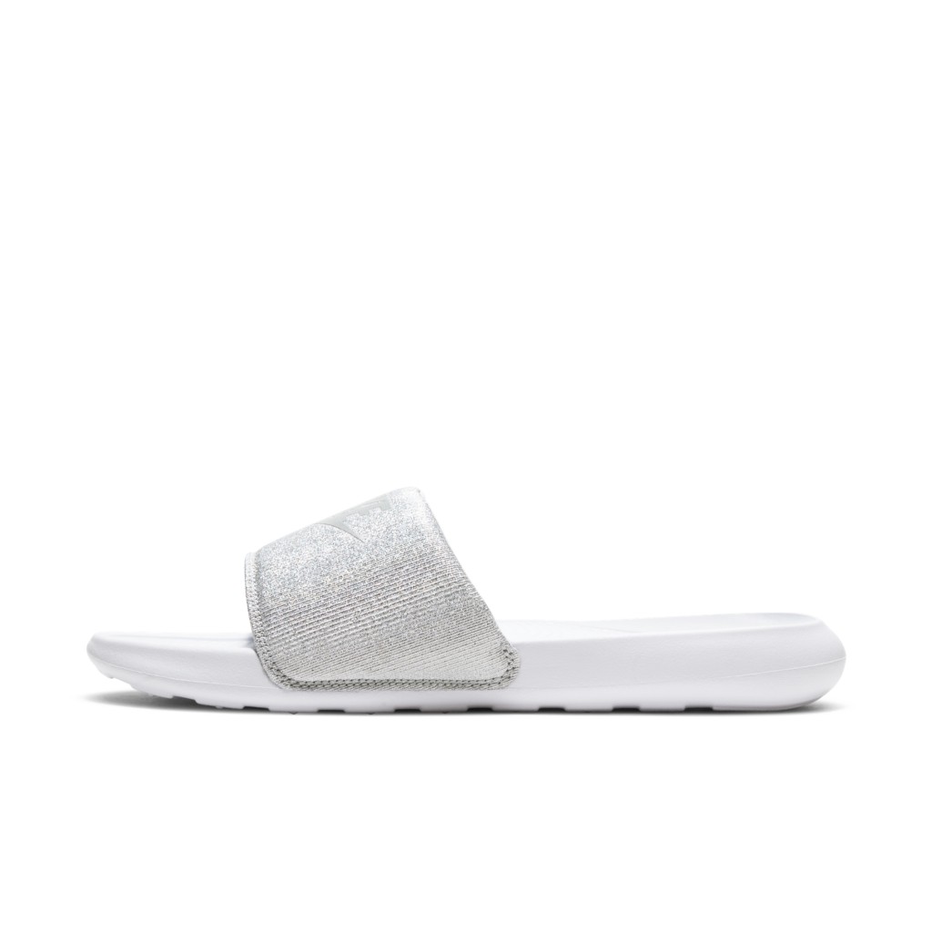 nike-victori-one DD7109-100