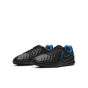 Nike Jr. Tiempo Legend 8 Club IC Fußballschuh für Hallen- und Hartplätze für jüngere/ältere Schwarz (AT5882-090)