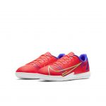 Nike Jr. Mercurial Vapor 14 Academy IC Fußballschuh für Hallen- und Hartplätze für jüngere/ältere Rot (CV0815-600)
