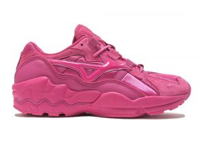 Mizuno Wave Rider BAIT Deadpool