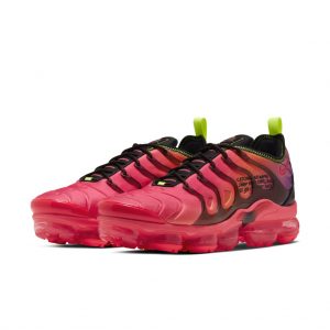 Nike Air VaporMax Plus Flight Pack Black Pink