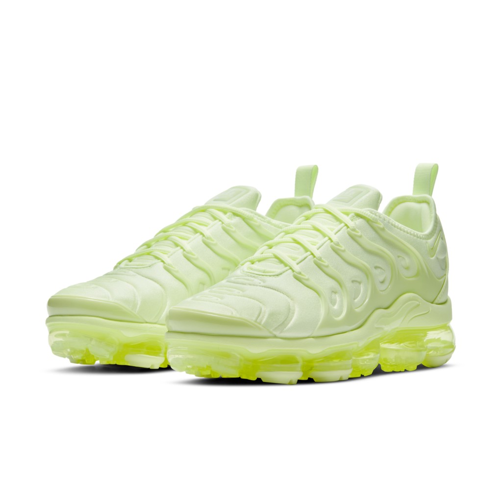 nike-air-vapormax DJ3023-700