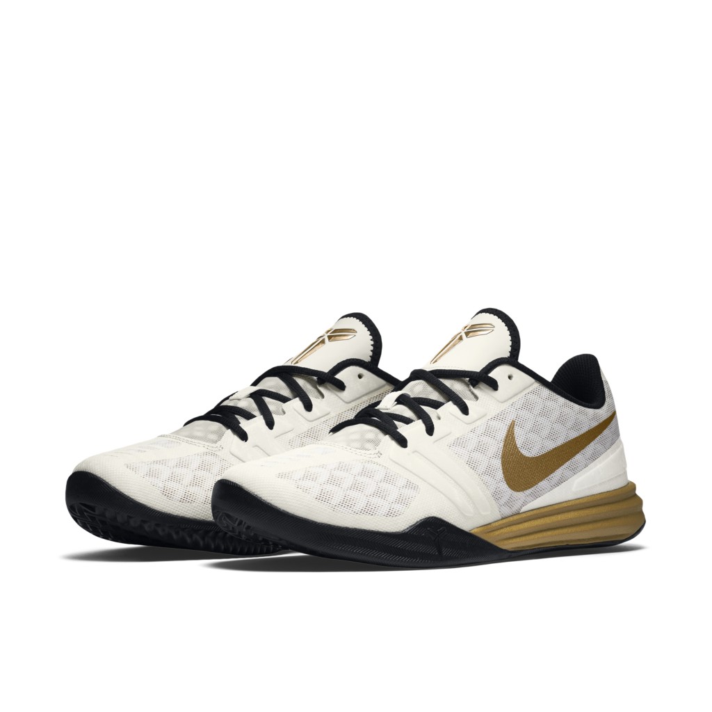 nike-sneaker 704942-102