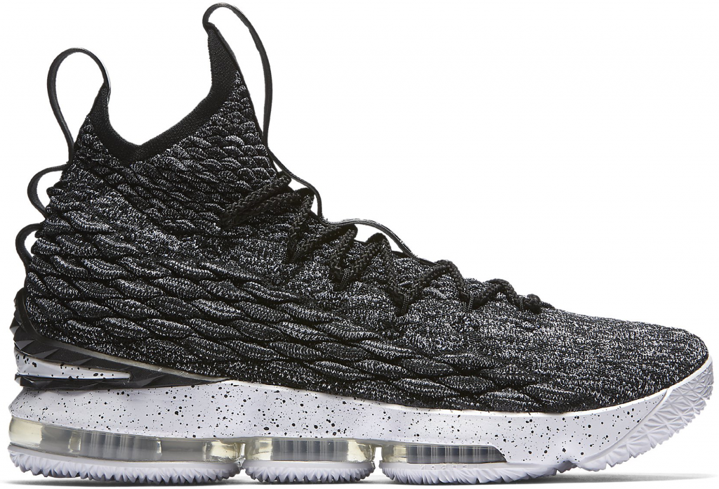 nike-lebron-15 897648-002/897649-002