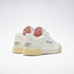 reebok-workout-plus DV7360