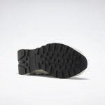 reebok-classic-leather Q47274