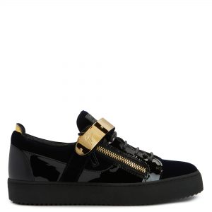 Giuseppe Zanotti Sneakerà lacets en tissu bleu marine. complétée par l’étiquette’signature’sur la languette. semelle en caoutchouc. (RM10064001)