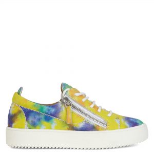 Giuseppe Zanotti Sneakersà lacets en cuir imprimé multicolore. parachevées d’une signature en métal et d’une semelle en caoutchouc. (RS10045001)