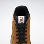 reebok-sneaker Q47374