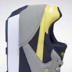 reebok-sneaker FY9711