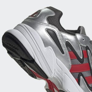 adidas Yung-96 Chasm Schuh Grey Four / Scarlet / Silver Met. (EE7240)