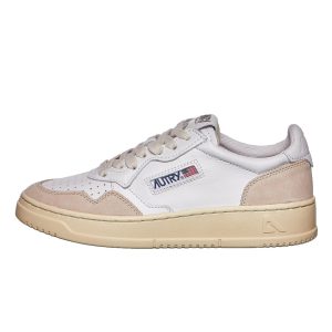 Autry Medalist Low White / White (AULWLS33)
