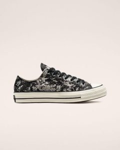 Converse Unisex 1 Detail Chuck Taylor All Star Low Top Salt Pink/White/Egret (true)