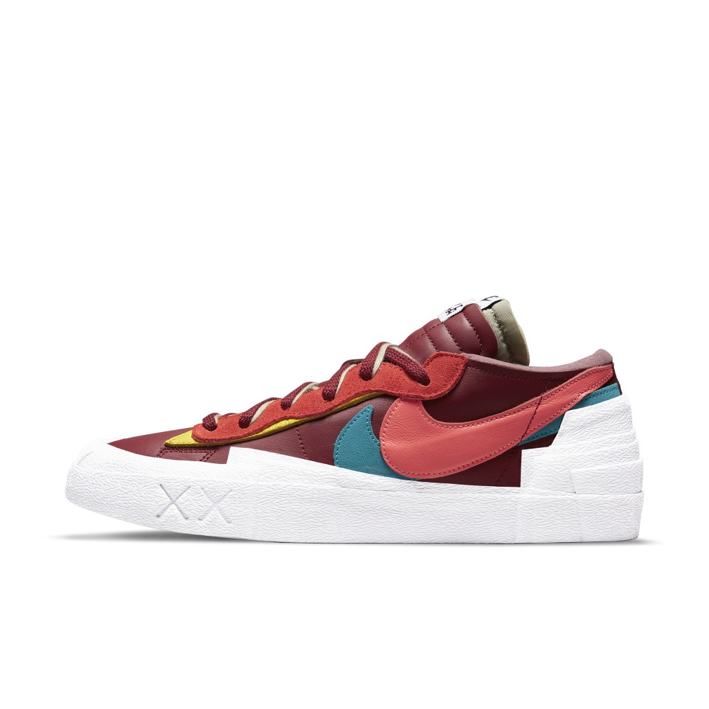 Nike x sacai KAWS Blazer Low Red (DM7901-600)