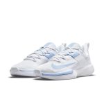 nikecourt DC3431-111