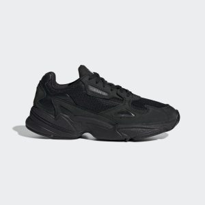 adidas Falcon Schuh Core Black / Core Black / Grey Five (G26880)