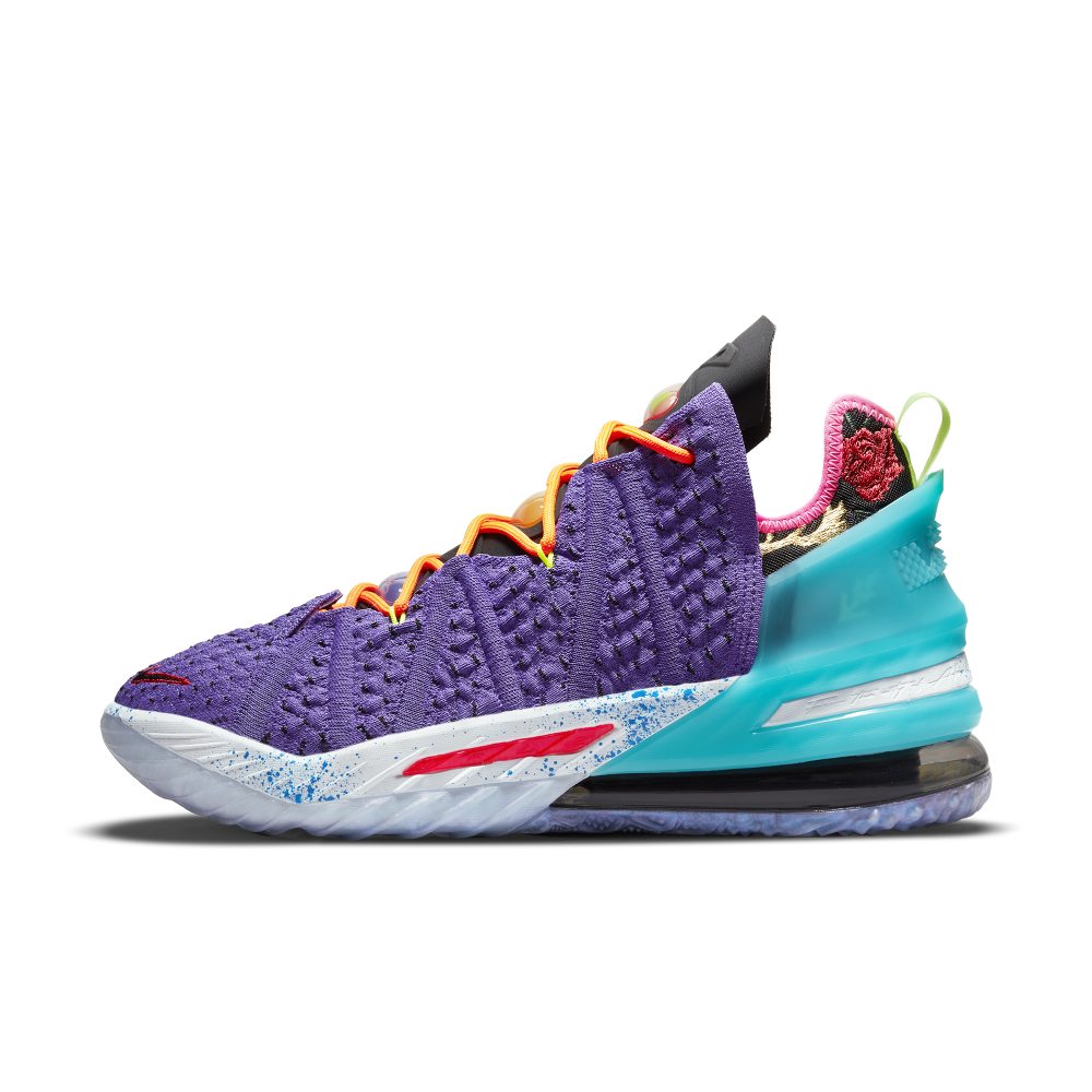 LeBron 18 „Best 10-18“ Lila (DM2813-500)