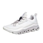 on-running-sneaker 4998945