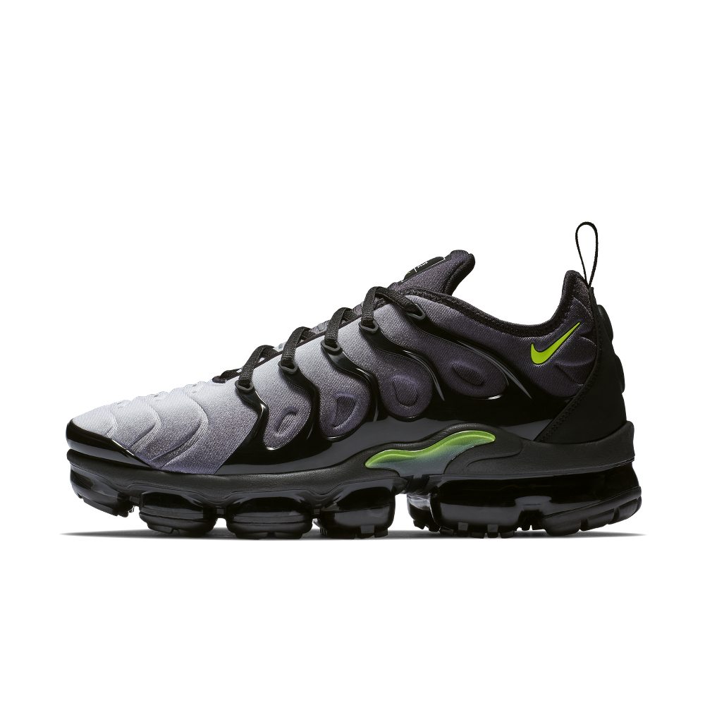 Nike Air VaporMax Plus Black Volt