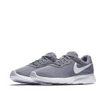 nike-tanjun 812654-010