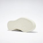 reebok-revenge GW3821