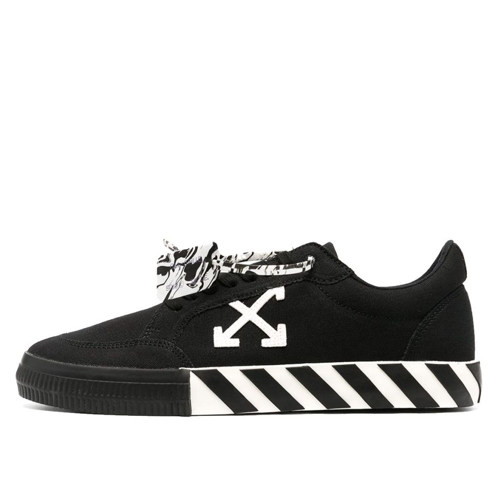Off-White Vulc Low Top Sneaker Black White (OMIA085R21FAB0011001/OMIA085F21FAB0021001)