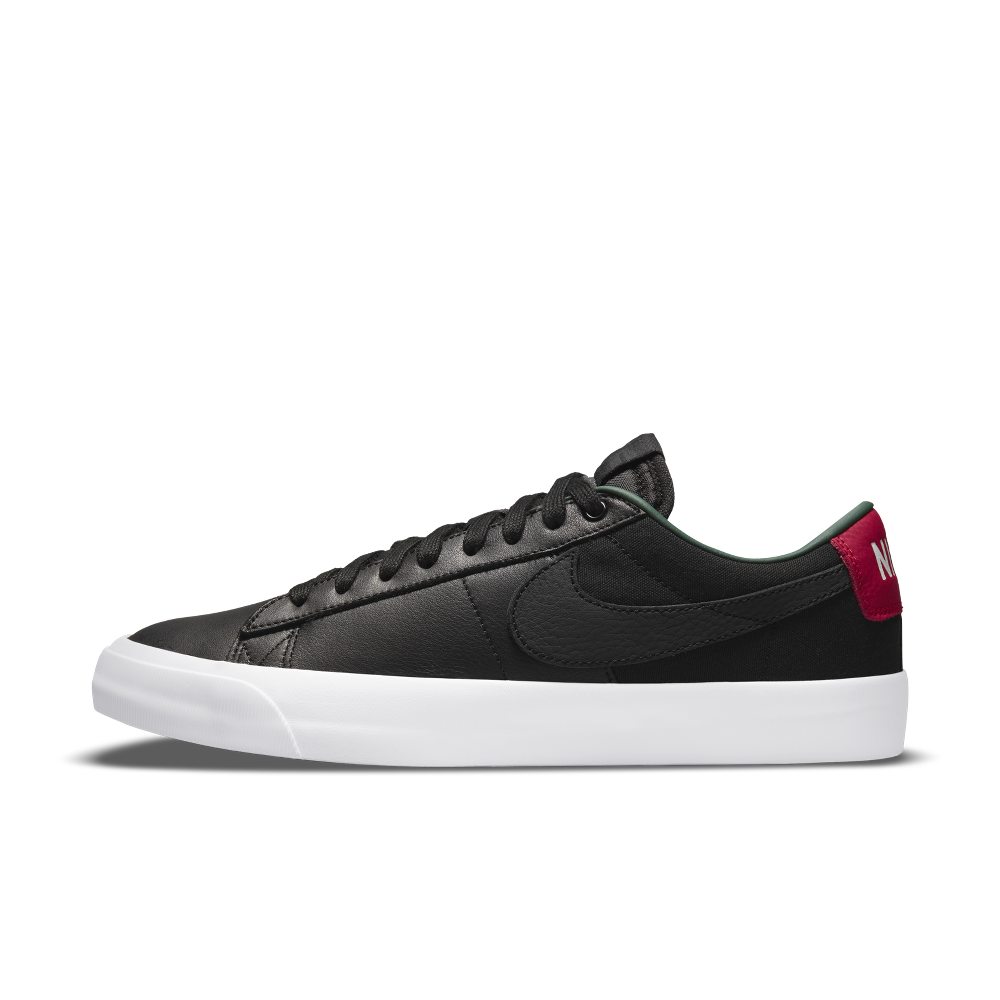 Nike SB Zoom Blazer Low Pro GT Premium Skateboardschuh – Schwarz Schwarz (DN2443-001)