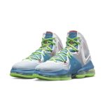 nike-lebron-19 DC9339-400