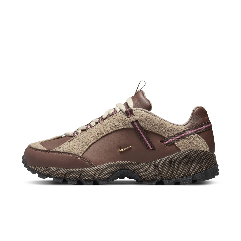 Nike  Air Humara WMNS LX Jacquemus Brown (DR0420-200)