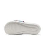 nike-victori-one CN9676-600
