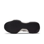nike-zoom CT2228-004