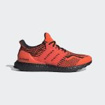 adidas Ultraboost DNA 5.0 Schuh Solar Red / Solar Red / Core Black (G54961)