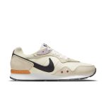 nike-venture-runner CK2948-107