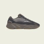 Yeezy  Boost 700 V2 Mauve (GZ0724)
