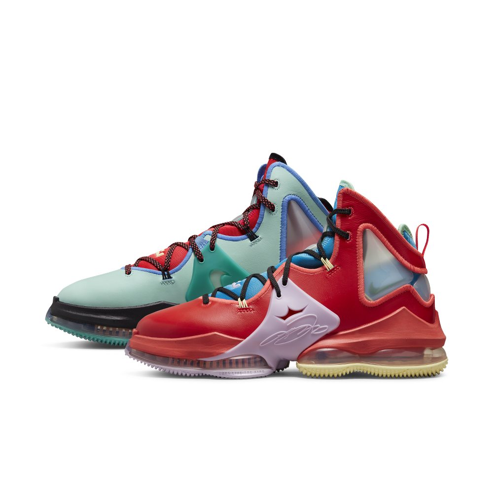 LeBron 19 Rot (DQ7548-600)
