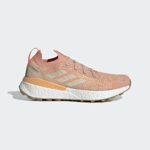 adidas TERREX Two Ultra Primeblue Trailrunning-Schuh Ambient Blush / Wonder White / Solar Red (FZ2660)
