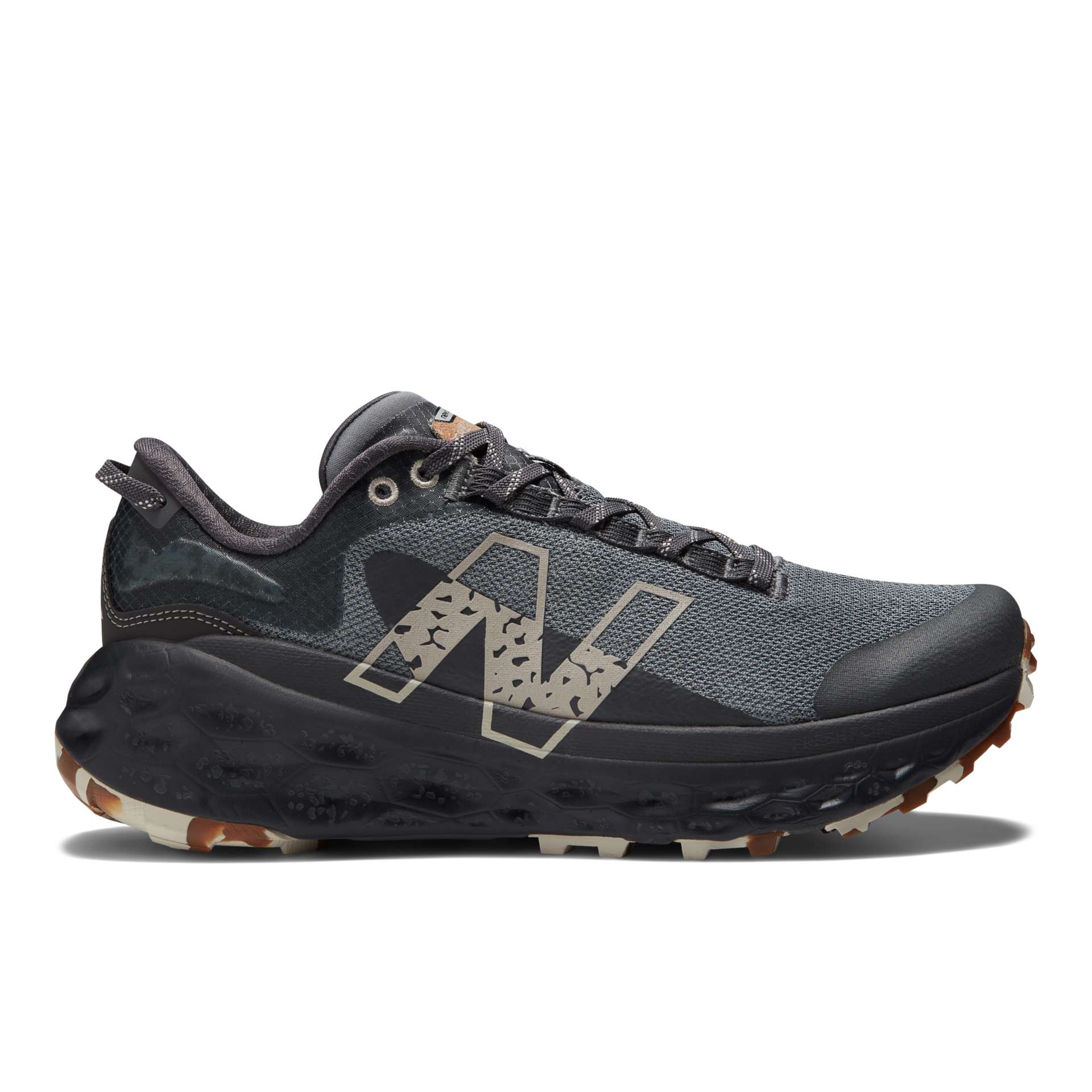 New Balance Fresh Foam X More Trail v2 Grau/Schwarz (MTMORCT2)