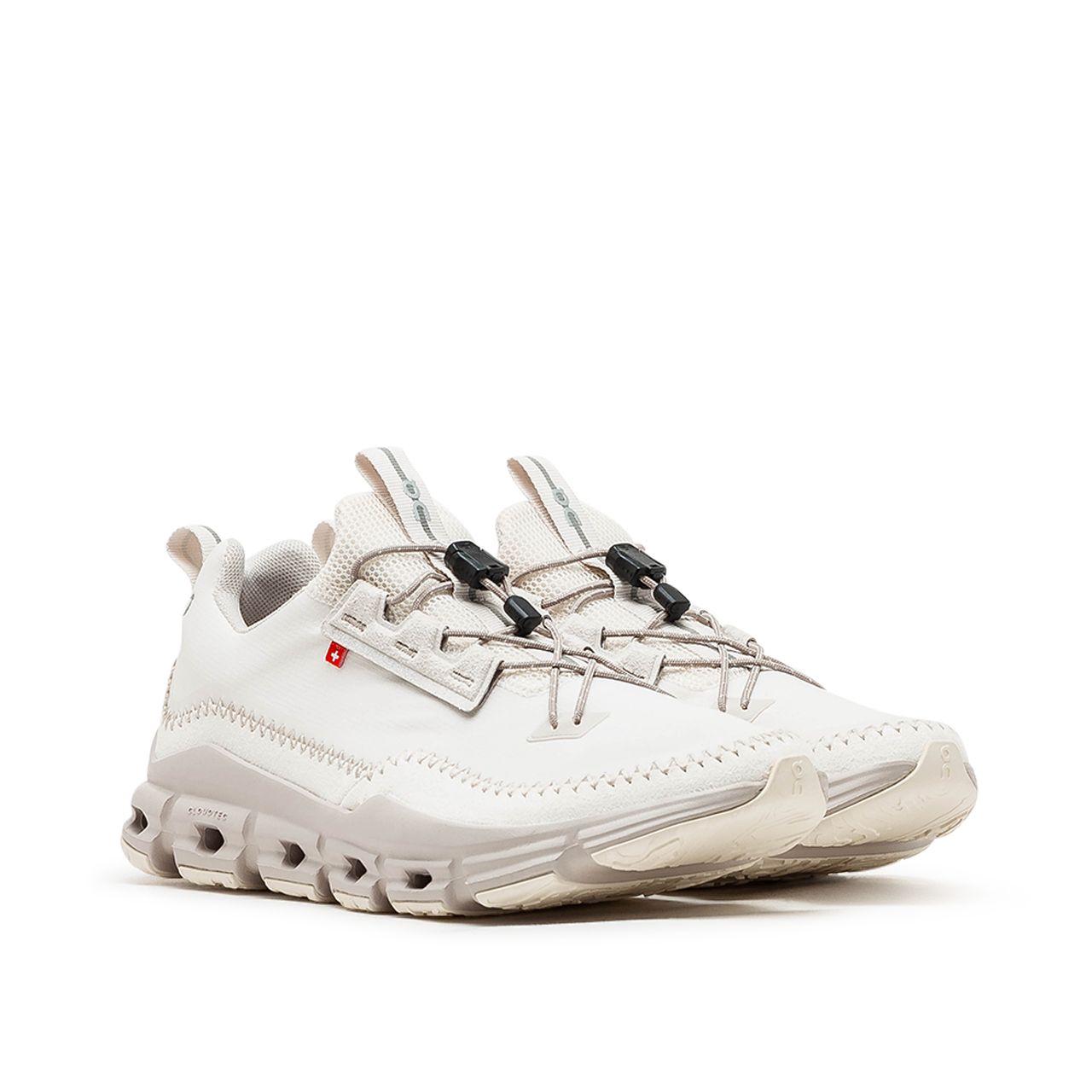 On WMNS Cloudaway  (49.98945)