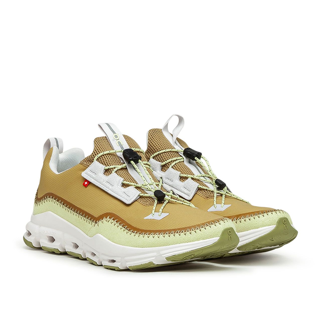 On Running Cloudaway  Bronze / White (49.99132)
