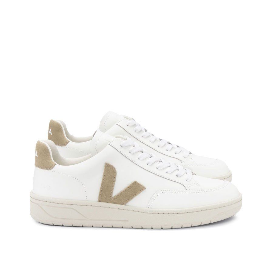 Veja V-12 WMN Extra White / Dune (XD0202896A)