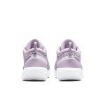nikecourt DH0990-555