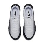 nike-air-max 749688-010