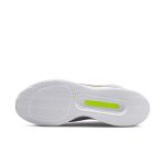 nikecourt DH2604-555
